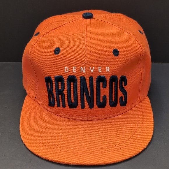NFL Budweiser Denver Broncos Mens Orange Snapback Hat. - Picture 1 of 6